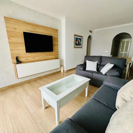 Apartment G&g Isla Marina Puerto 2 *