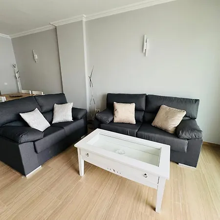 G&g Isla Marina Puerto 2 Apartment
